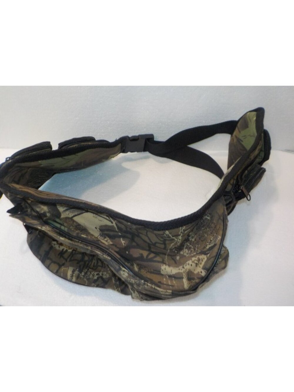Camo Canvas Tactical Military Utility Pouch Belt (7) Zip Pkts Fits Up to 40 in